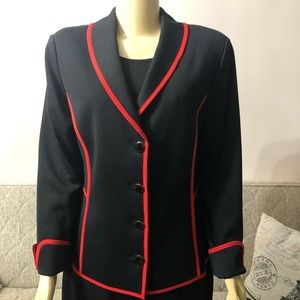 St. John blazer size 16 New with original tag